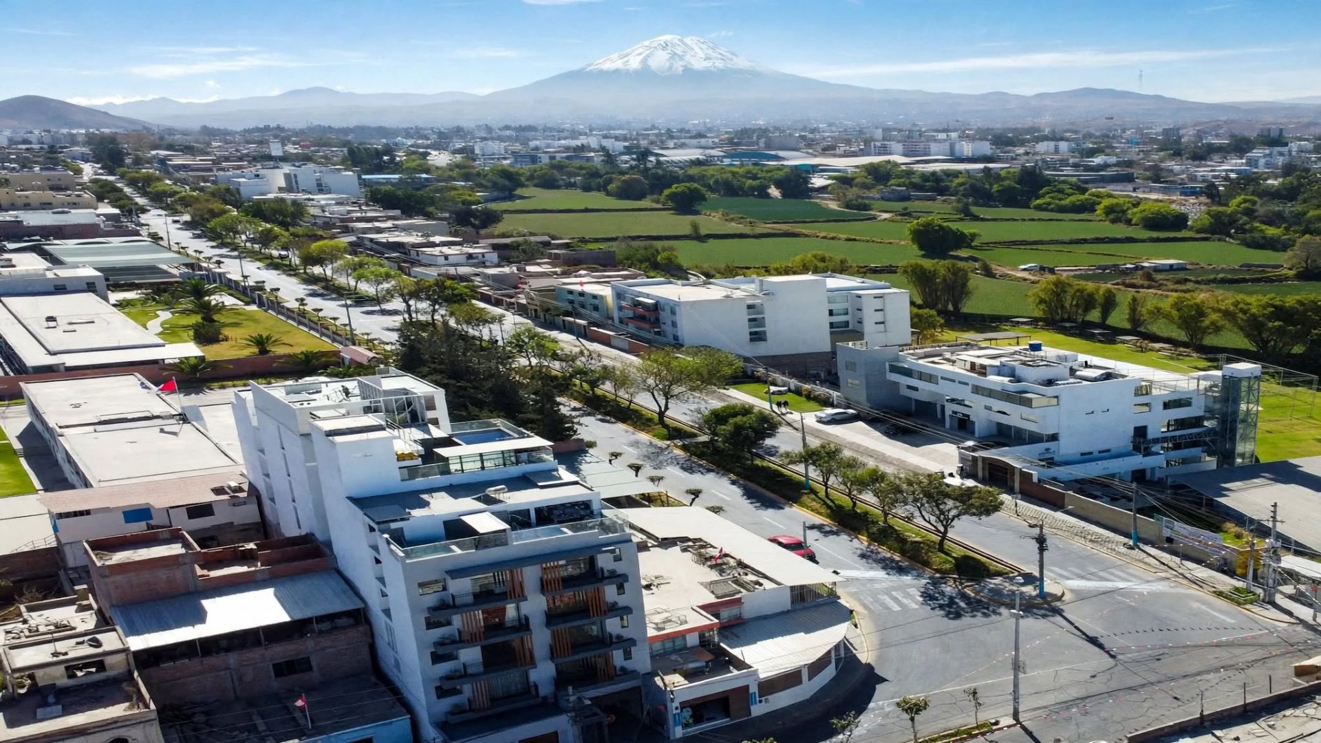 Parques públicos y zonas familiares en Umacollo, Arequipa